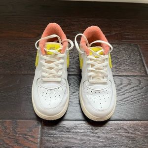 Nike Mommy and Mini Air Force 1 Kids Size 2